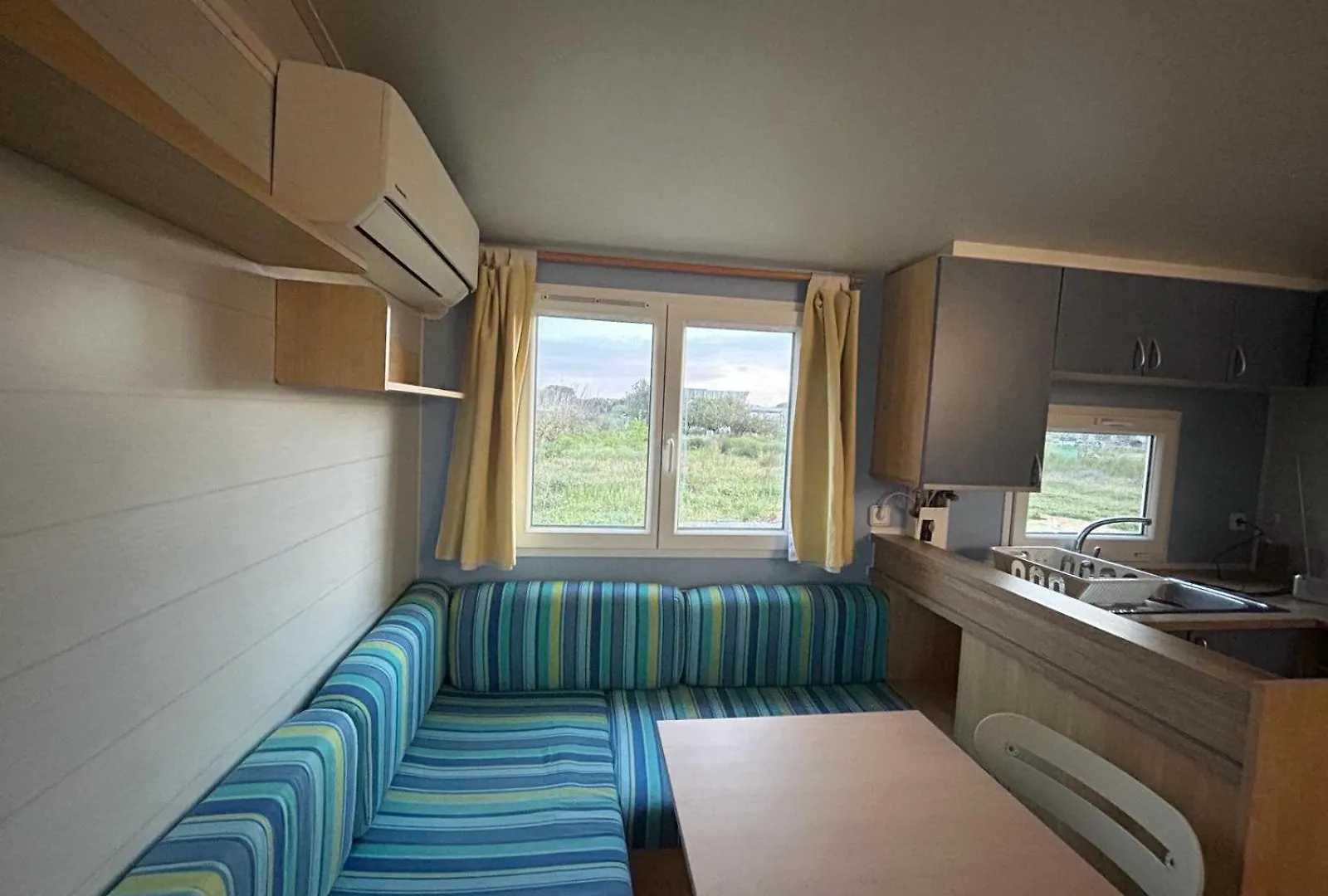 Levante Beach Mobilhome Cerca De La Playa Barrosa, Sostenible Y Autosuficiente Chiclana de la Frontera 0*,  Ισπανία