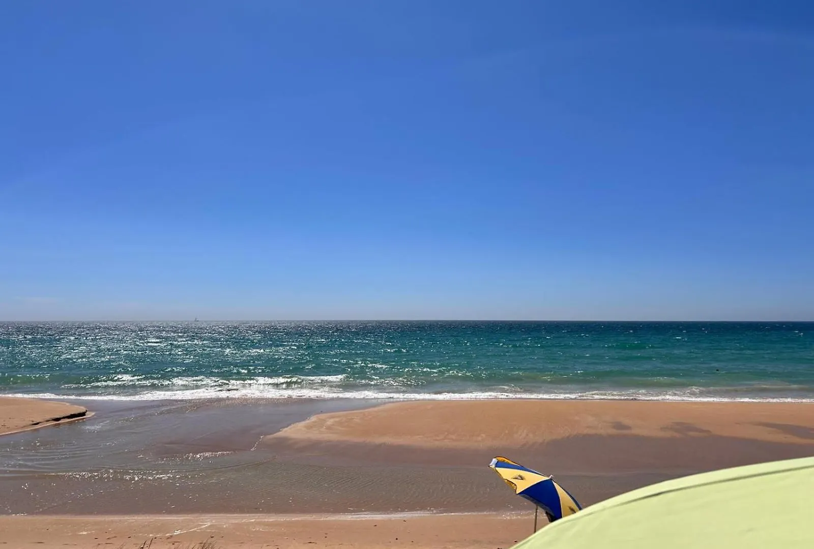 Levante Beach Mobilhome Cerca De La Playa Barrosa, Sostenible Y Autosuficiente Chiclana de la Frontera Ισπανία